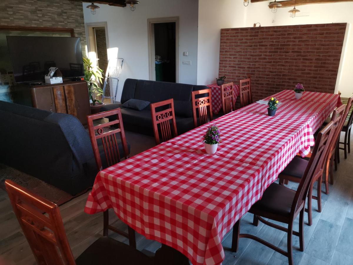 Appartamento Apartmaji Gostilna Star Maln , Secovlje 10 Esterno foto